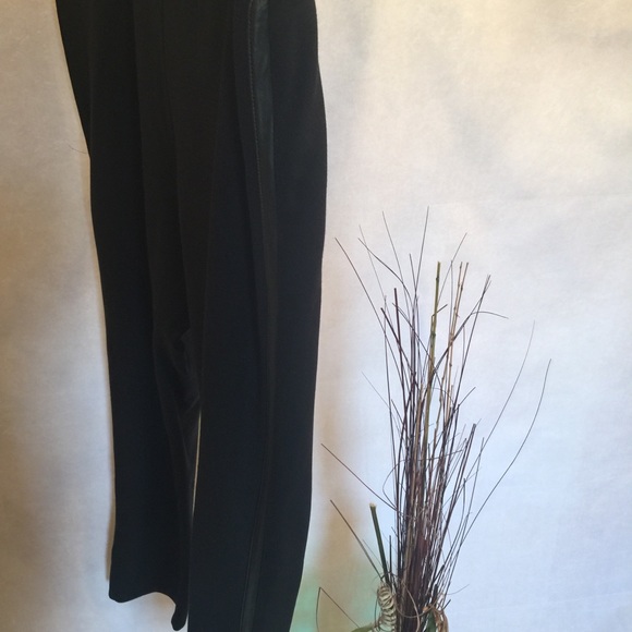 Cynthia Rowley Black Leggings - Picture 3 of 6